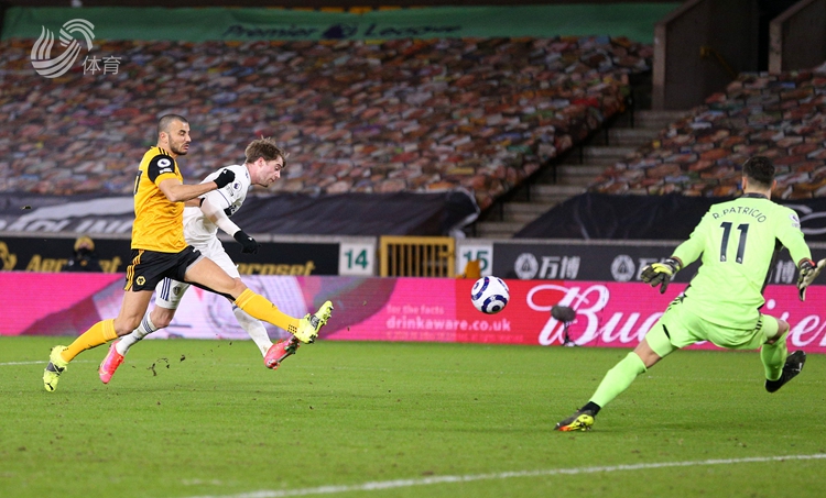  狼队锋线集体哑火主场不敌升班马卢顿镇